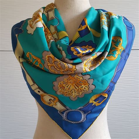 hermes twilly la maison des carres|carres scarf hermes.